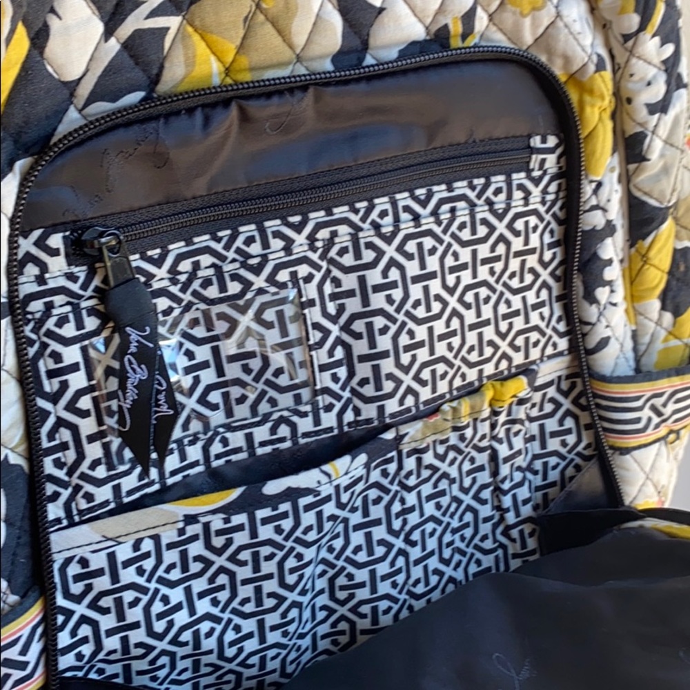 Backpack - Picture 3 of 3